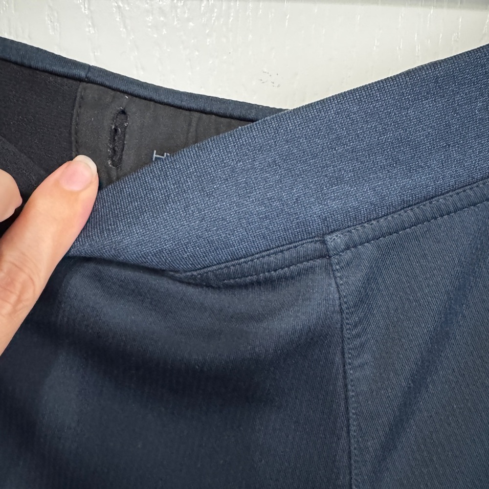 Hylete Men's Navy Athletic Shorts *Minor Flaw - Picture 10 of 10